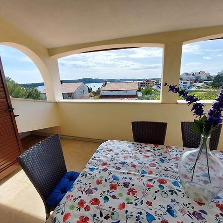 Apartmani Tara Medulin Kültér fotó